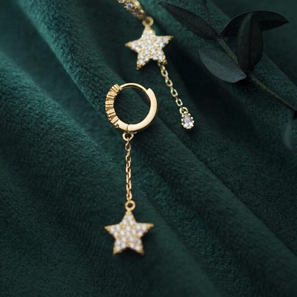 *NEW Gold Diamond Star Waterdrop Hoop Earrings - Picture 5 of 8